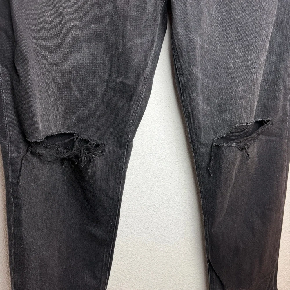 American Eagle Strigid Mom Jeans Destroyed Black 14 NWT - Picture 5 of 14